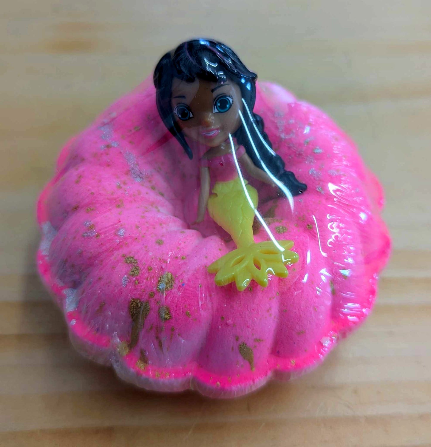 Bombe de bain effervescente - Sirène (jouet) - Mangue Papaye