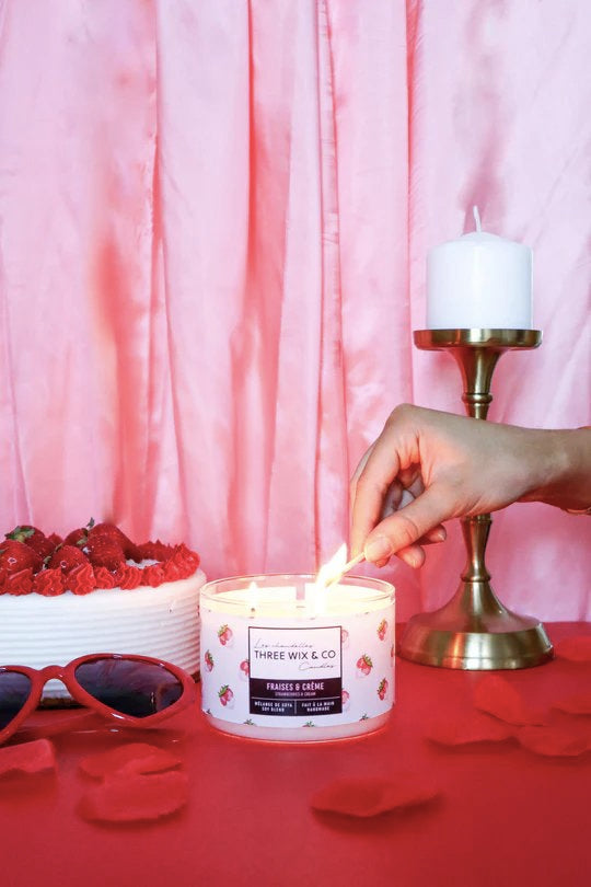 Chandelle de soya - Fraises & Crème - Three Wix & Co