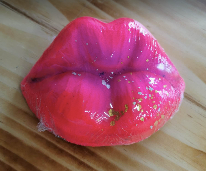 Bombe de bain effervescente - Kiss - Plaisir fruité