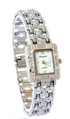 Montre femme vintage en métal