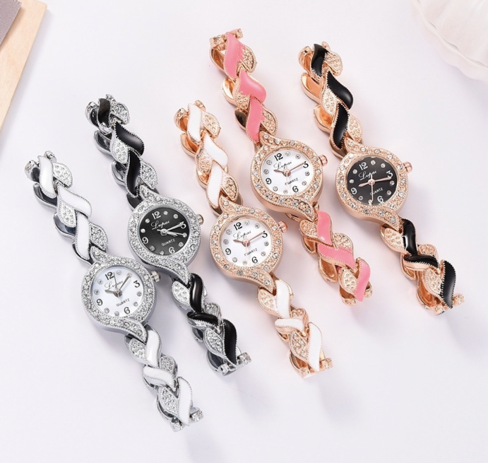 Montre femme en métal argent et blanc