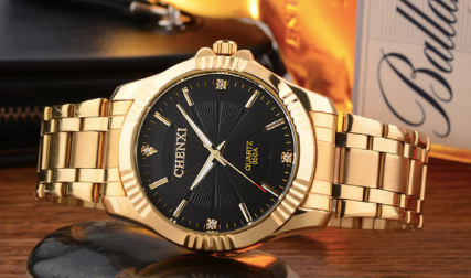 Montre Chenxi pour hommes or fond noir
