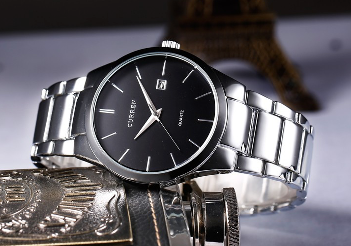 Montre Curren pour hommes argent et noir