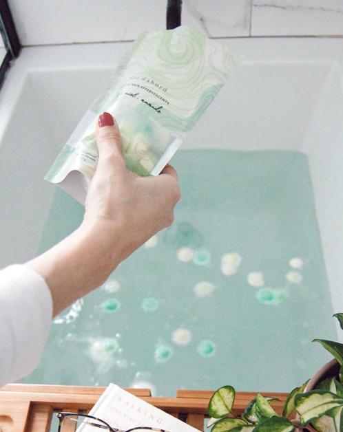 Cubes de bain effervescents - Poire, Miel & Amande - Moi D'abord