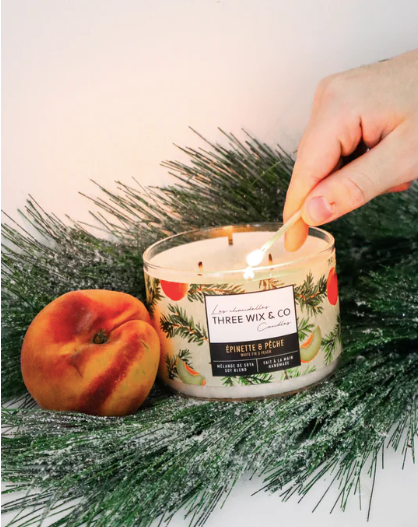 Chandelle de soya - Épinette & Pêche - Three Wix & Co