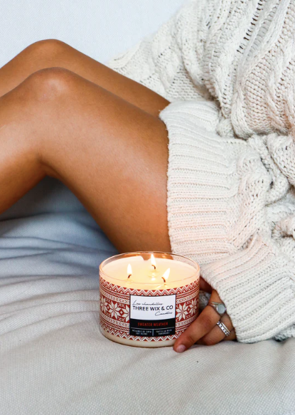 Chandelle de soya - Sweater Weather - Three Wix & Co