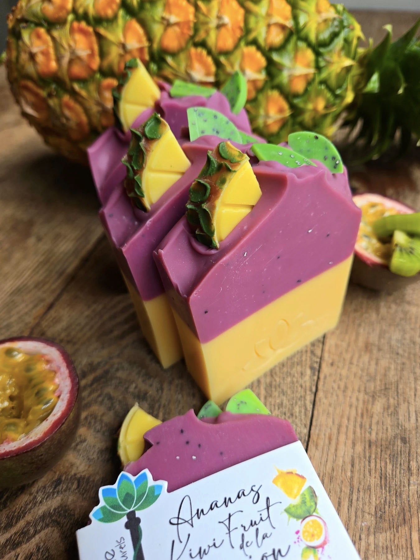 Savon naturel Ananas, Kiwi et Fruit de la Passion - Clé à vie
