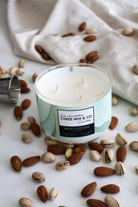 Chandelle de soya 3 mèches - Amaretto Pistache - Three WIx & Co Candles