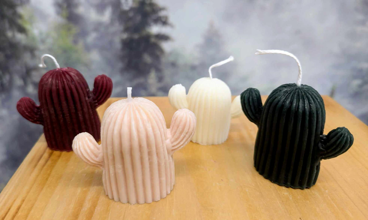 Tuque avec ou sans cordon , *pompons vendus séparément* Noémie Tuque avec ou sans cordon , *pompons vendus séparément* Noémie