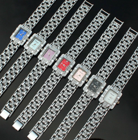 Montre femme vintage en métal