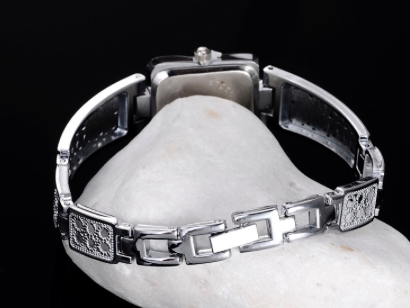 Montre pour femmes Chaoyada rectangle vieillot argent
