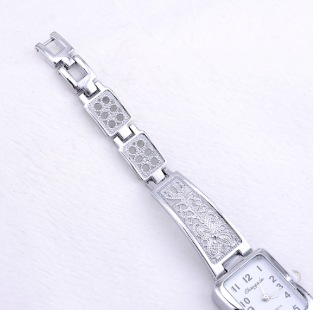 Montre pour femmes Chaoyada rectangle vieillot argent