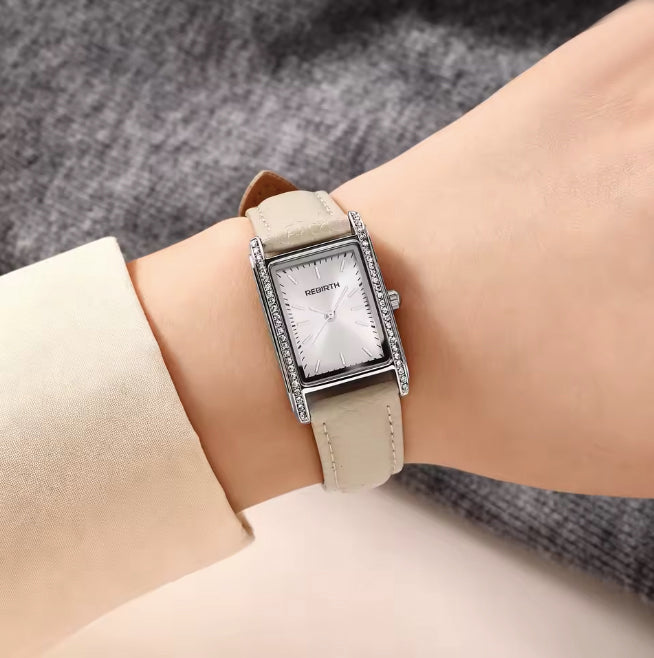 Montre rectangle pour femmes avec bracelet de cuir beige - Rebirth